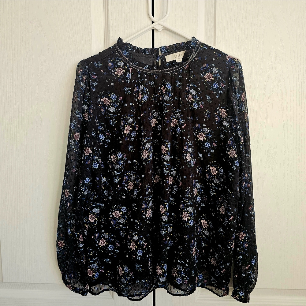 LOFT Women's Floral Black Top